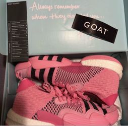 Basketball shoes