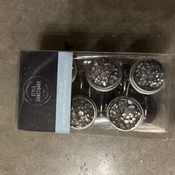 Style Sanctuary Bed and Bath Collection Round Silver and Grey Shower Hooks