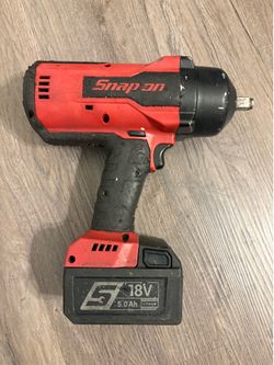 Snap on impact 1/2 with charger 1 battery