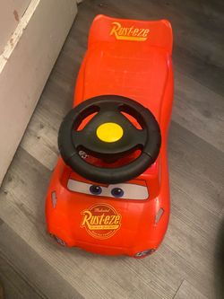 Toddler McQueen car