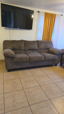 Sofa set