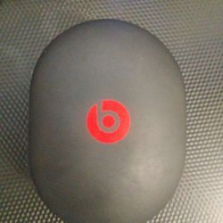 Beats Studio 3 (With Case)