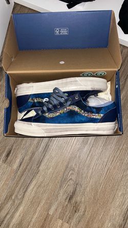 Blue souvenir vans brand new