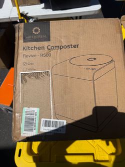 Kitchen composter