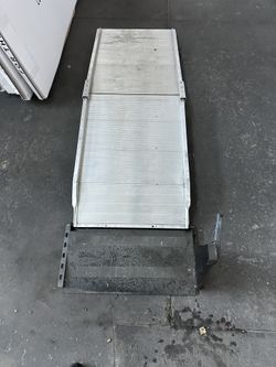 Aluminum Ramp 7ft X 26”W