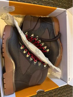 Timberland 6 Inch Field Boot 'Hazel Highway Sz: 8.5