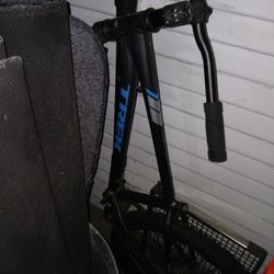 Trek 820 Mountain Bike