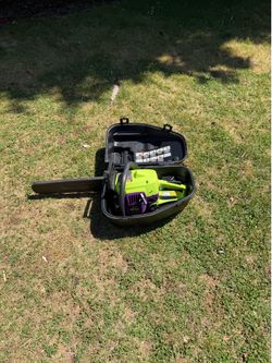 18 inch 40 cc Poulan Chainsaw