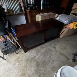 TV stand / entertainment center