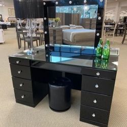 Avery Vanity & Top W/Led Black