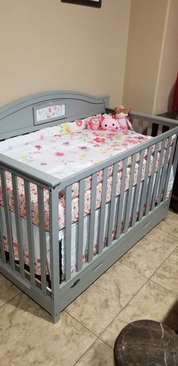 Crib / cuna