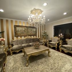 Very beautiful Gorgeous a Antique custom-made living room set set