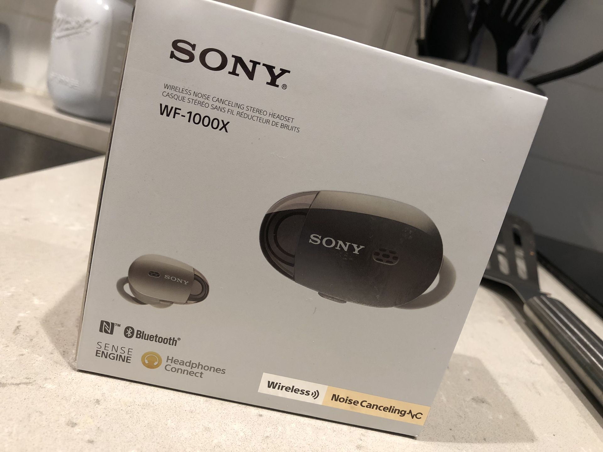 Sony WF-1000X wireless headphones