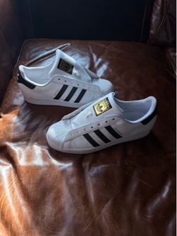 Adidas shoes size 10 1/2 men’s