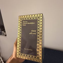 MaisonFrancis OUD silk mood