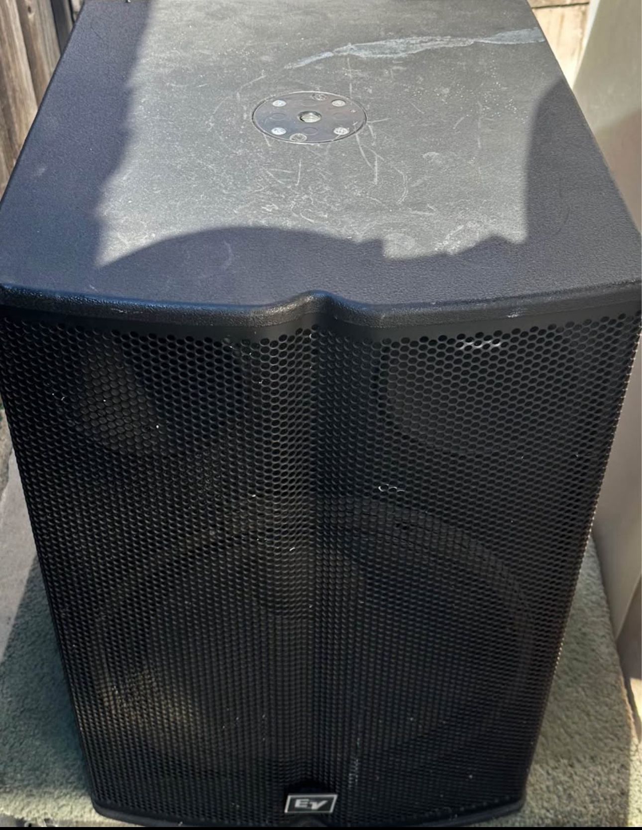 Electro-Voice TX1181 Single Passive Subwoofer - 18in. - 500W