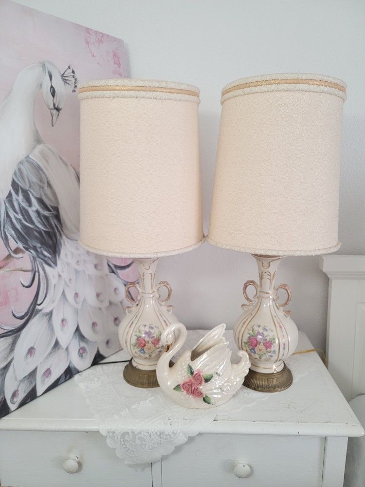 Gorgeous Vintage Victorian Lamp Set For Sale