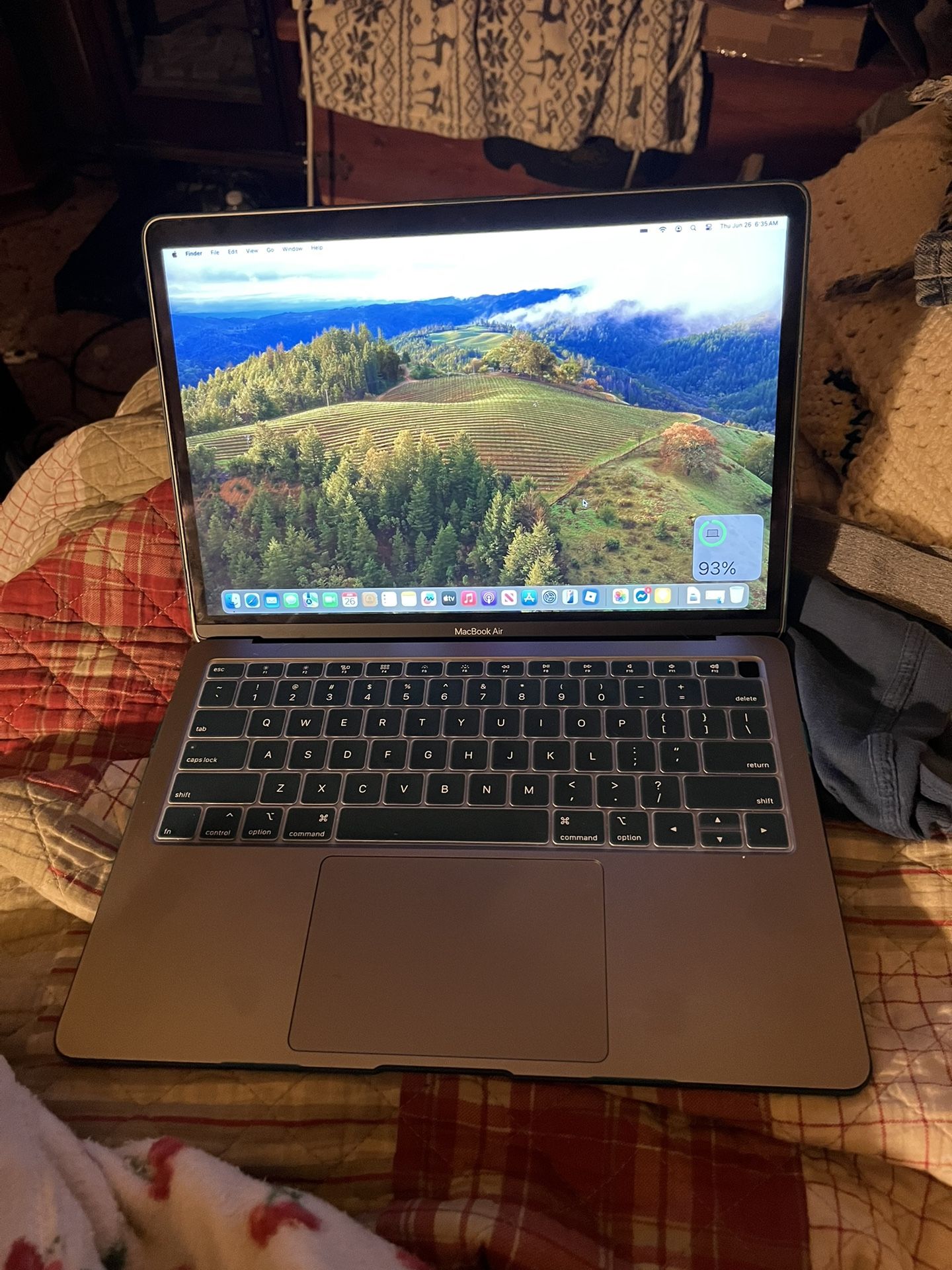 MacBook Air 13” 128gb 2020