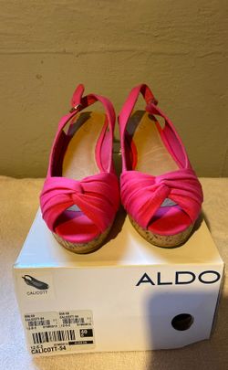 Aldo wedge size 40 never worn