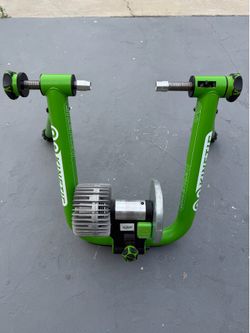 Kinetic Bike Trainer “ Road Machine Smart 2.0)
