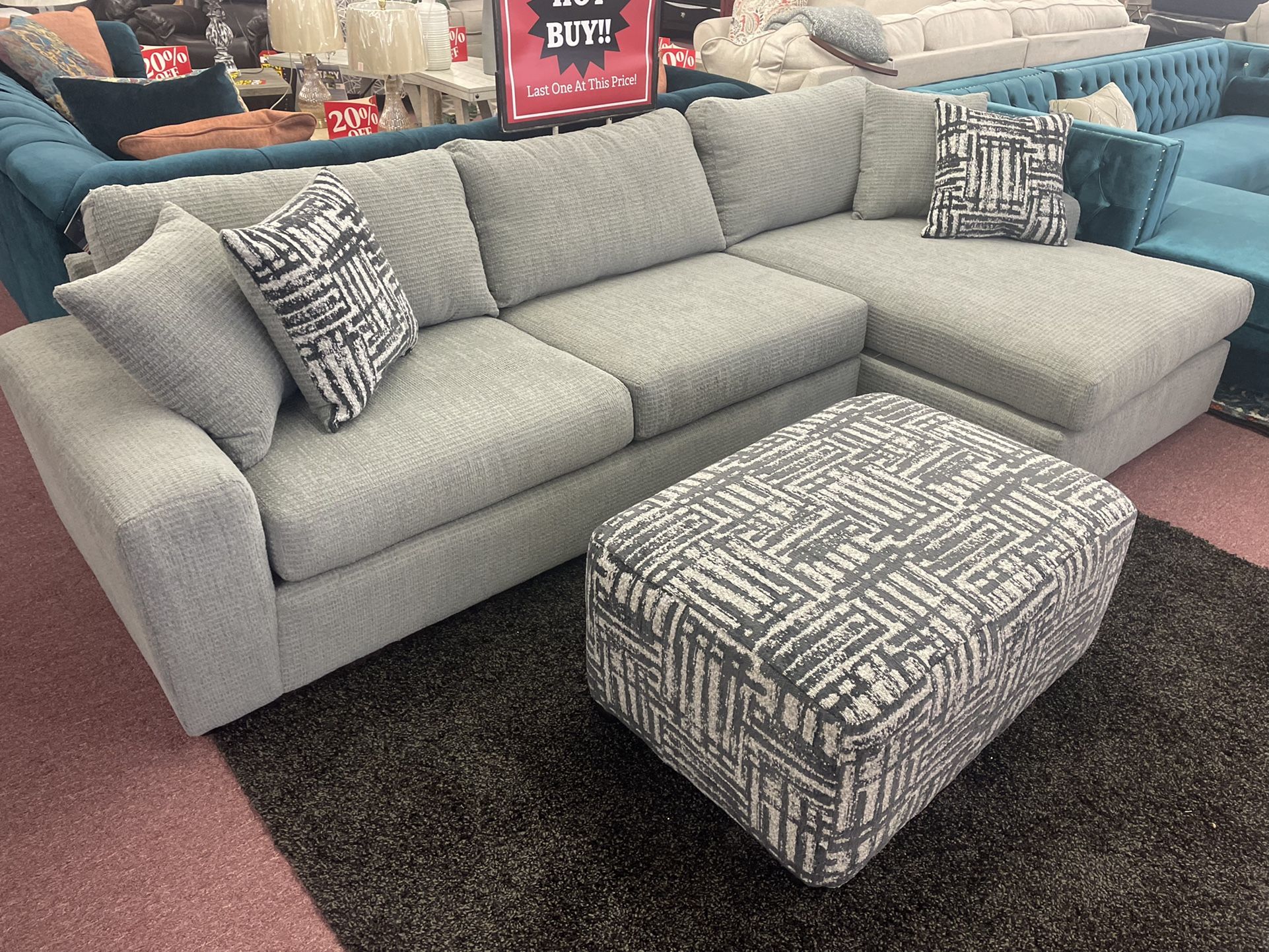 🇺🇸HUGE Blowout Furniture Sale!🇺🇸 Brand New Sectional W/ Designer Accent Pillows Included! $50 Down Takes It Home Today!