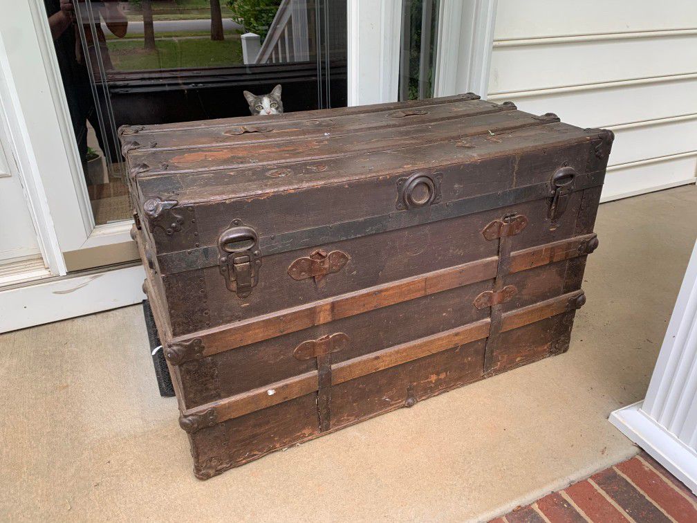 Antique Steamer Trunk With Wheels Casters Tray Named M. Kovoch Cleveland OH