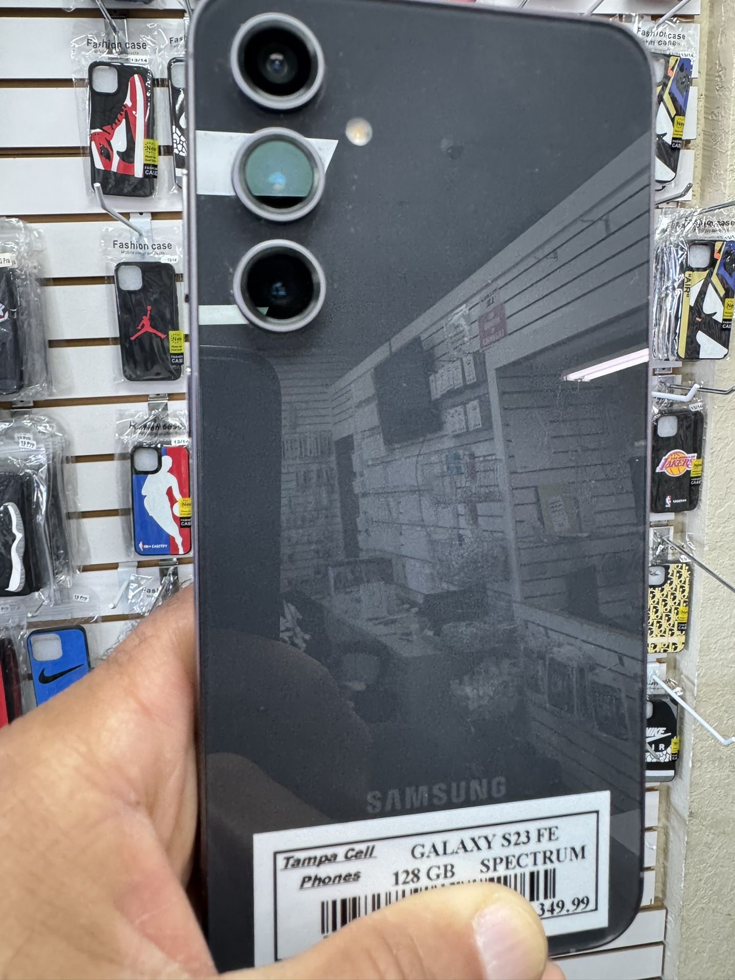 Samsung Galaxy S23 FE Spectrum 128 gb excellent condition! $300