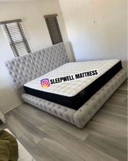 King bed frame with Matress