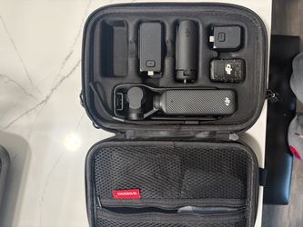 DJI Osmo Pocket 3 Creator Bundle