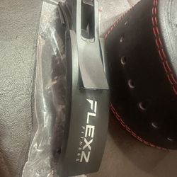 Brand New Flexz Weight Lifting Lever Belt Large