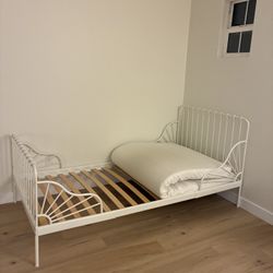 Twin Adjusting Bed With Mattress 