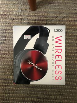 L200 wireless headphones