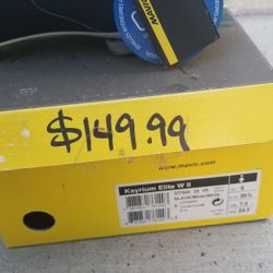 Womens Cycling Shoes Size 7.5 Mavic