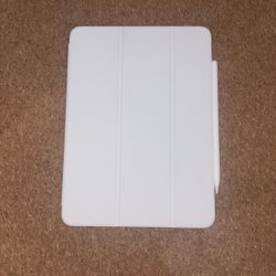 Ipad pro- brand new with case + pen