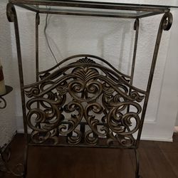 $40.00 OBO Magazine side and glass table