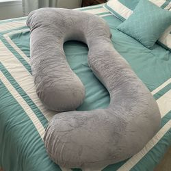 Pregnancy Pillow