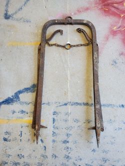 Antique Myers Cast iron hay hook