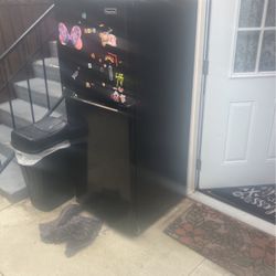 Magic Chef Fridge 
