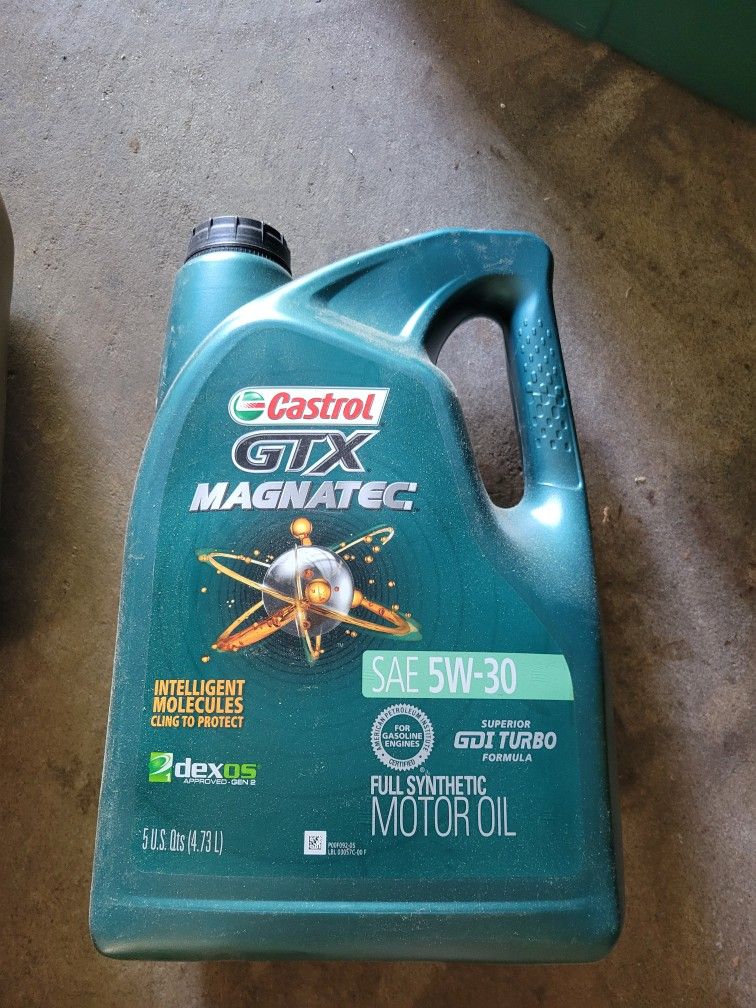 5 1/2 Quarts Of Motor Oil
