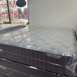 KING SIZE PURPLE LUXE REJUVENATE MATTRESS & BOX SPRINGS BED SET