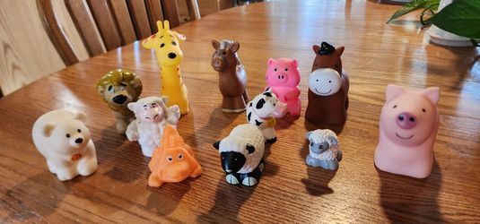 Fisher Price Little People And Friends