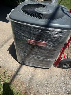 GOODMAN HVAC UNIT