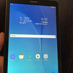 Samsung Tab E 9.7! Like New - Big Screen