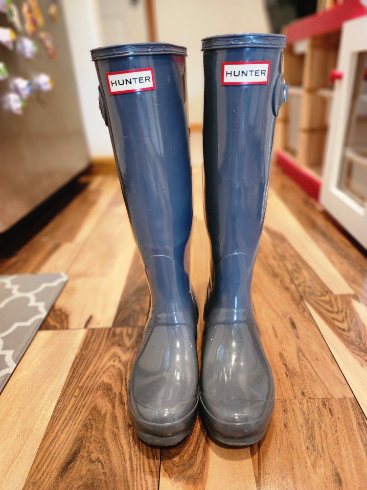 Hunter Boots-Size 7