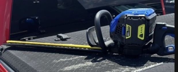 Hedge Trimmer Battery Power