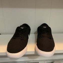 Nike SB Check Canvas Size 6 Y