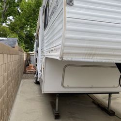 2009 Keystone Springdale 280FWIK