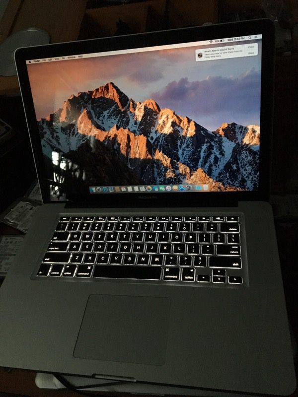 15 inches MacBook Pro i7 processor 8 GB memory ram 750 GB hardrive 2011