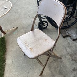 (4) sturdy, metal, folding chairs