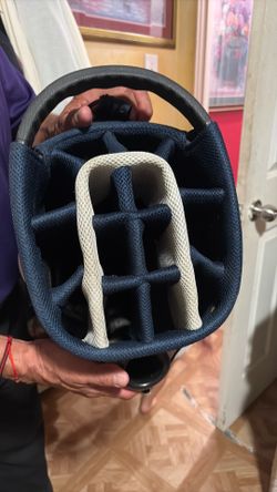 Bag for golf sticks